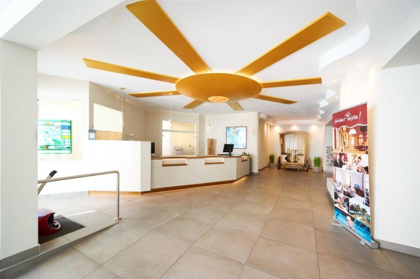 Strand- Und Wellnesshotel Preussenhof زينوويتز المظهر الخارجي الصورة