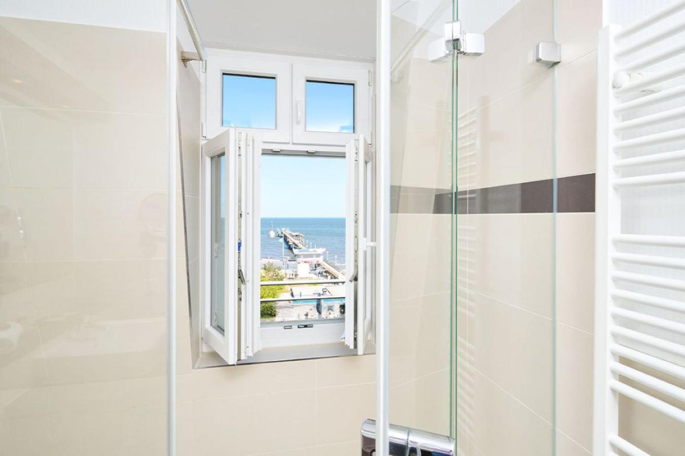 Strand- Und Wellnesshotel Preussenhof زينوويتز المظهر الخارجي الصورة