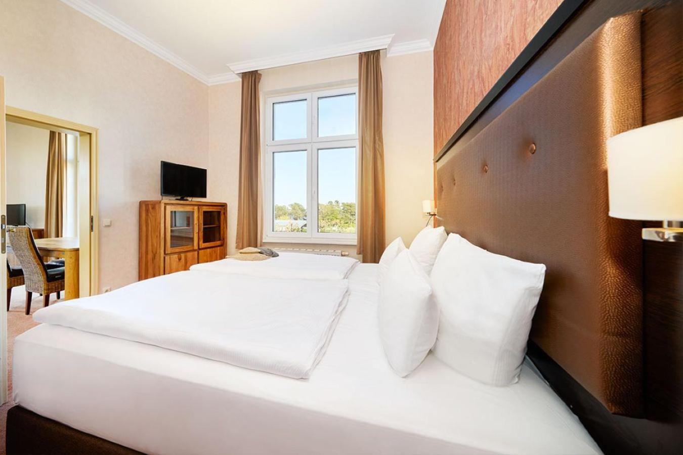 Strand- Und Wellnesshotel Preussenhof زينوويتز المظهر الخارجي الصورة