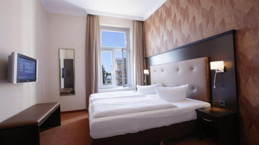 Strand- Und Wellnesshotel Preussenhof زينوويتز المظهر الخارجي الصورة